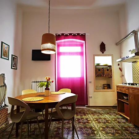 Bed & Breakfast Casa Maga By Moh