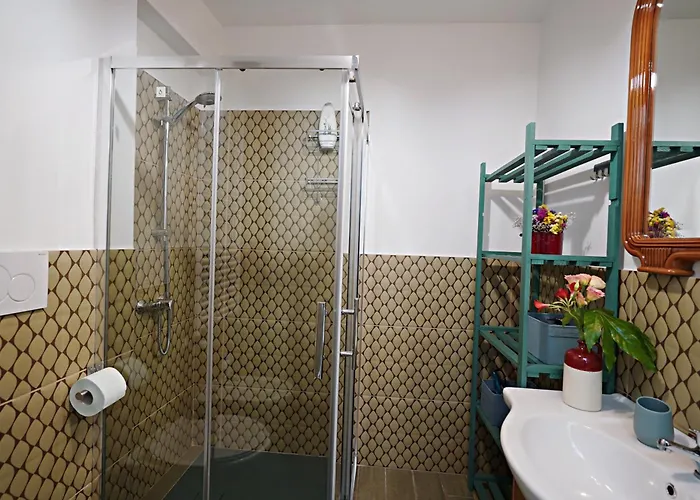 Moh - Casa Maga Oda ve Kahvaltı 3*