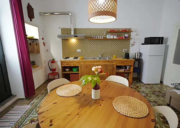 Oda ve Kahvaltı Moh - Casa Maga Grottaglie